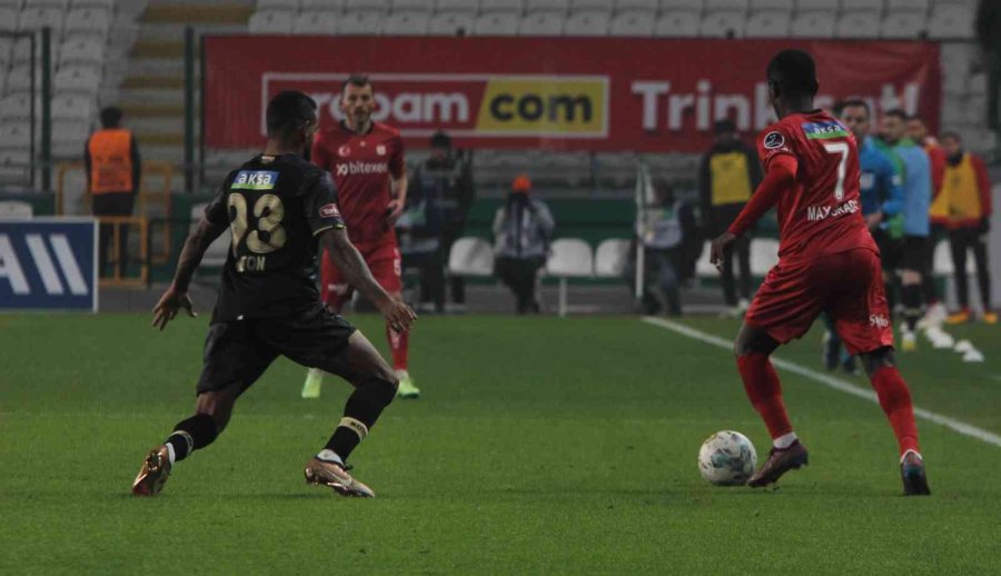 Spor Toto Süper Lig: Konyaspor: 2 - Sivasspor: 2 (maç Sonucu)