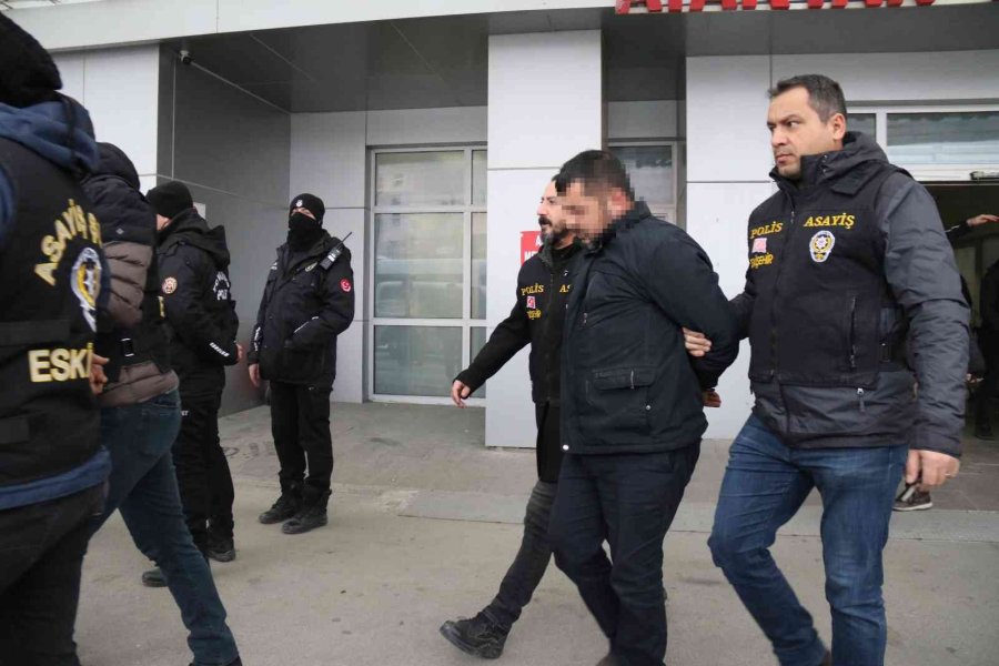 26 Yaşındaki Gencin Katil Zanlıları Adliyeye Sevk Edildi