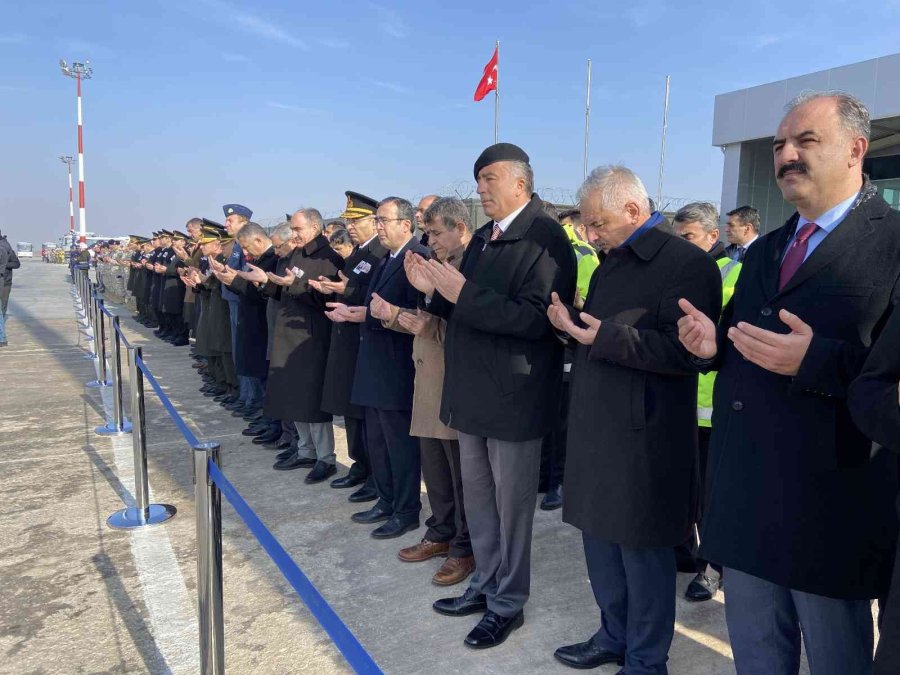 Konya’da Kazada Şehit Olan Askerlerin Cenazeleri Memleketlerine Gönderildi