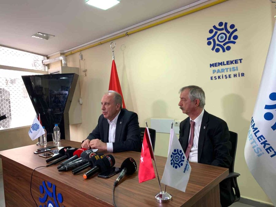 Muharrem İnce’den Chp Genel Merkezinde Bayrak Kaldırılmasına Sert Eleştiri