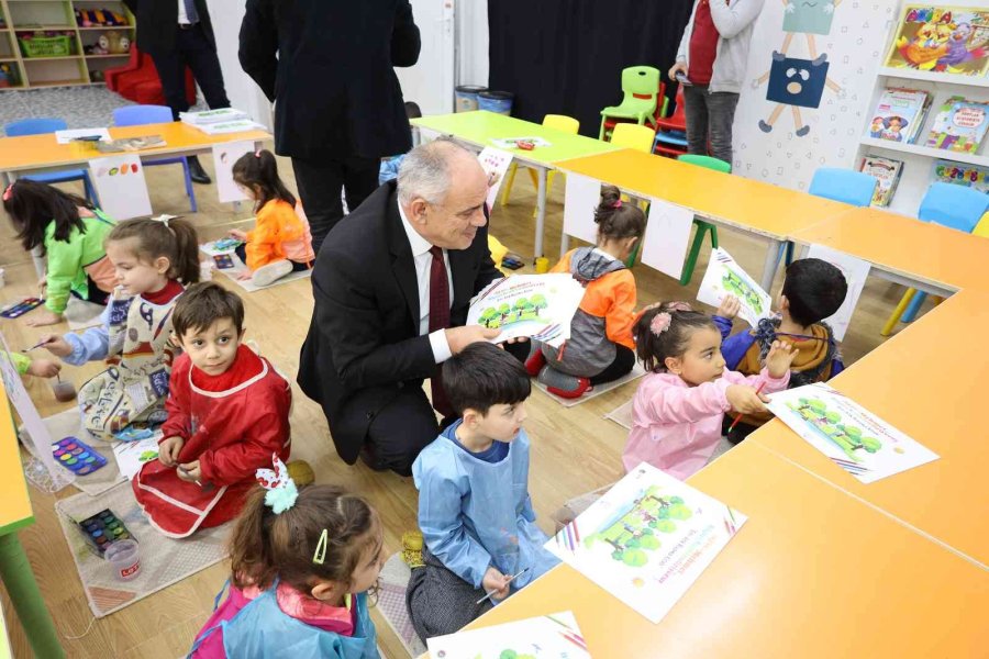 Yahyalı Belediyesi Sıfır Atık Konusunda Çocukları Bilinçlendiriyor