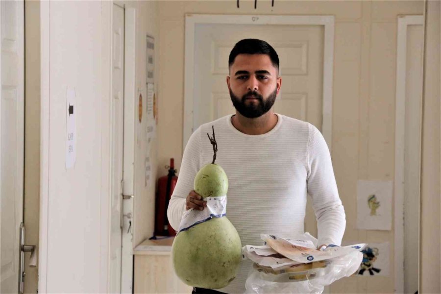 Halk Otobüsünde Su Kabağını Bile Unutarak ’bu Kadar Da Olmaz’ Dedirttiler