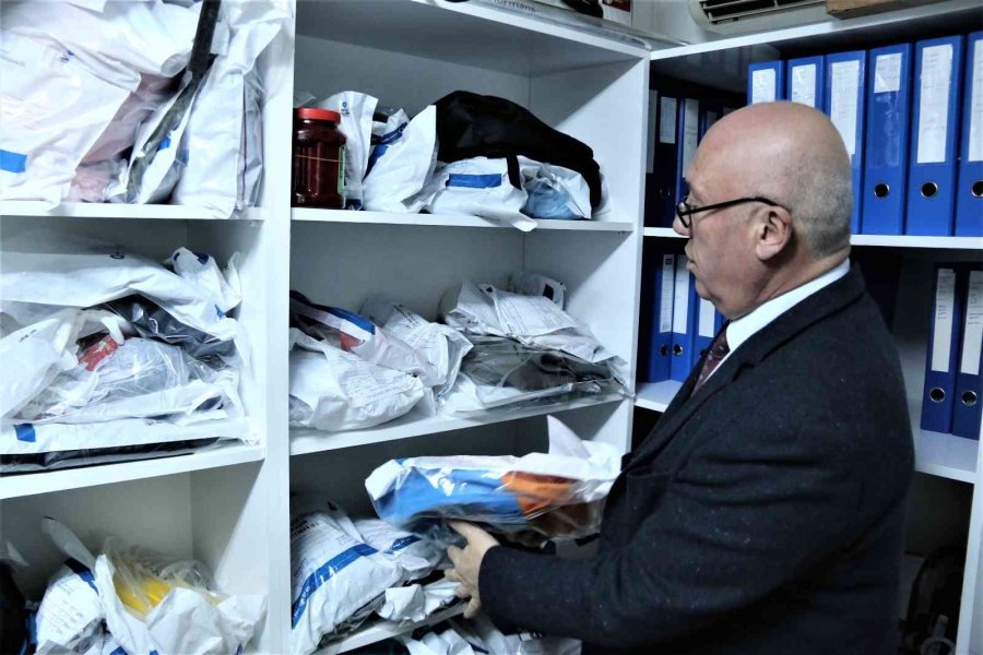 Halk Otobüsünde Su Kabağını Bile Unutarak ’bu Kadar Da Olmaz’ Dedirttiler