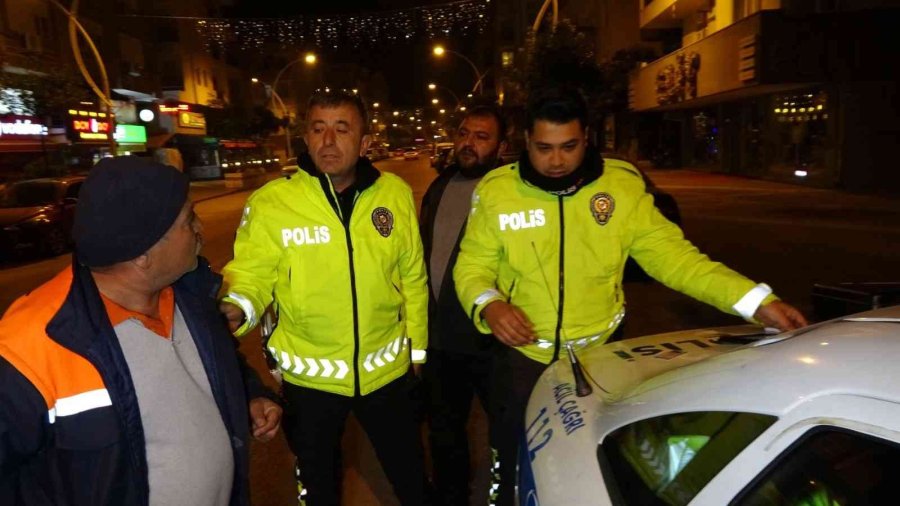 Alkollü Sürücü Kendi Cezasını Unutup Diğer Sürücünün Cezasının Peşine Düştü