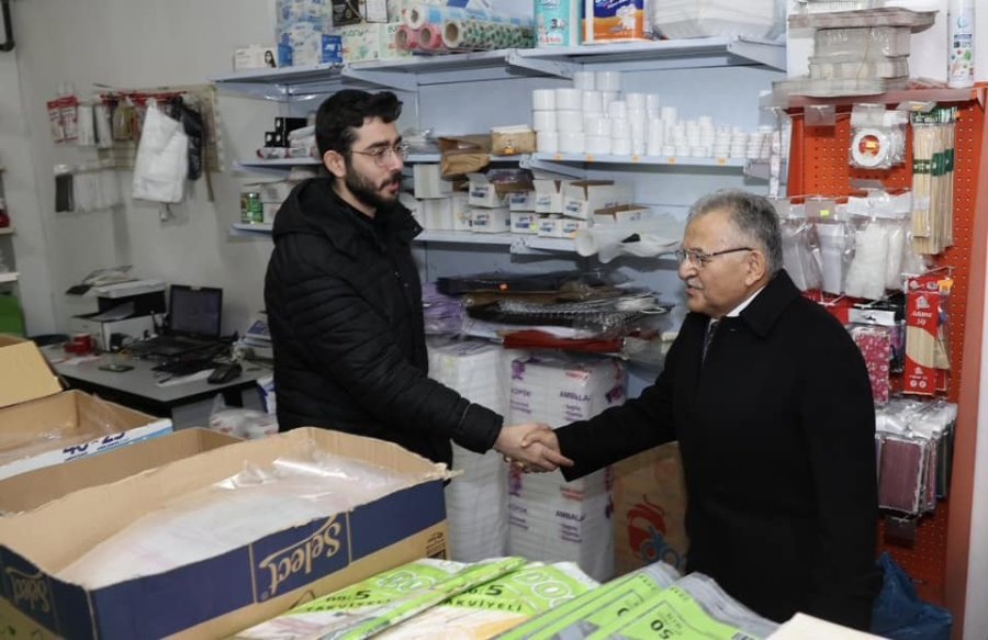 Başkan Büyükkılıç’tan Haftanın Son İş Gününde Esnaf Ziyareti
