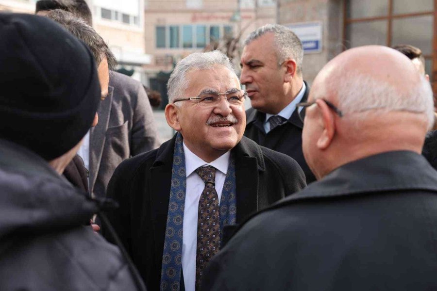 Başkan Büyükkılıç’tan Haftanın Son İş Gününde Esnaf Ziyareti