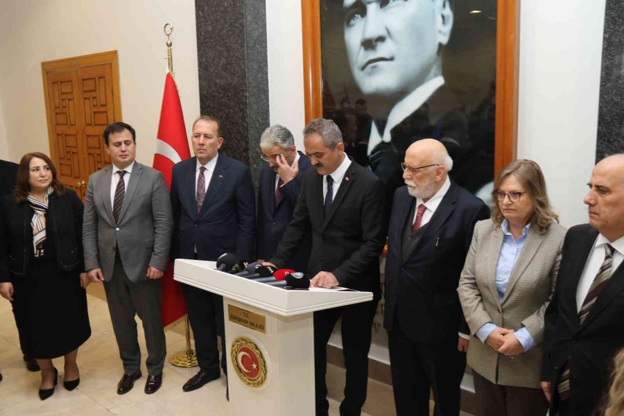 Milli Eğitim Bakanı Özer: “türkiye’de En Güvenli Yerlerin Okullar Olduğunu Tüm Türkiye’ye Göstermiş Olacağız”