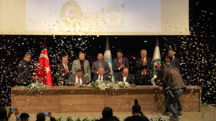 Kayseri Büyükşehir’de 6 Bin Personele ‘ek Protokol’ Müjdesi