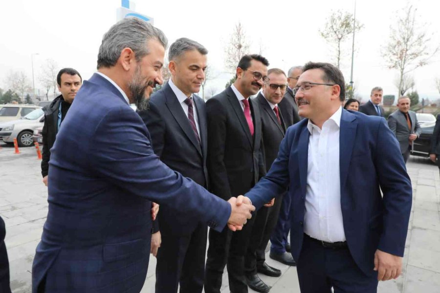 Vali Çiçek’ten Sgk’ya Ziyaret