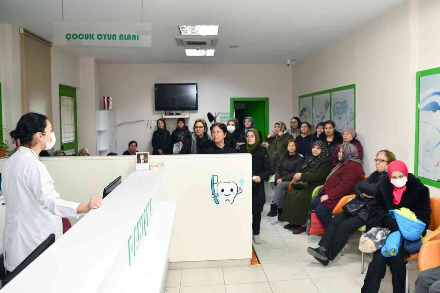 Vatandaşlar Hizmet Turları İle Tepebaşı Projelerini Tanıyor