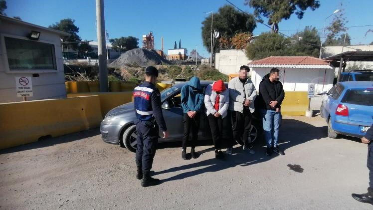 Gbt Kontrolünde Dili Sürçen Sürücünün Uyuşturucu Kullandığı Tespit Edildi