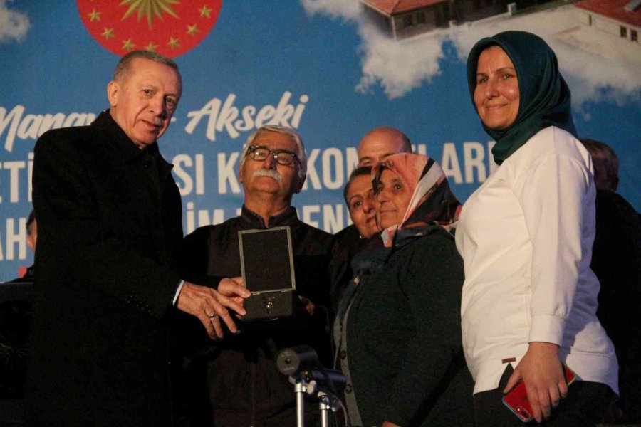 Cumhurbaşkanı Erdoğan’dan Manavgat’ta Yapılan Konutların Hak Sahiplerine Müjde