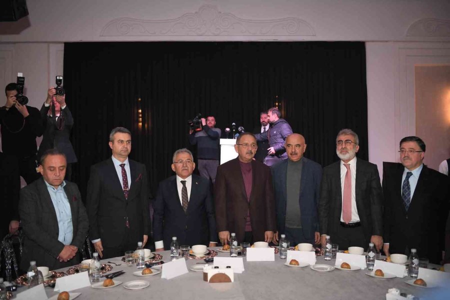 Başkan Büyükkılıç, Özhaseki İle Birlikte "arabaşı" Programına Katıldı