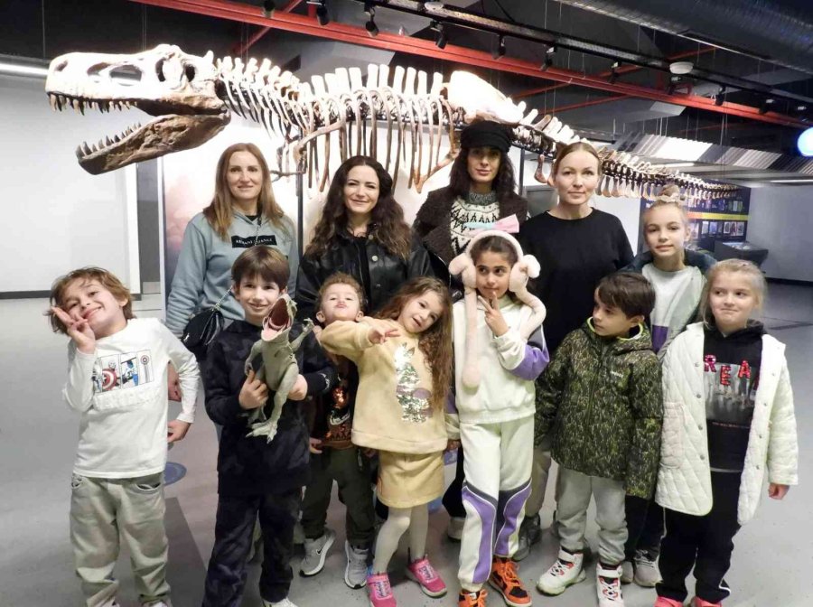 Bilim Merkezinin Rus Müdavimleri