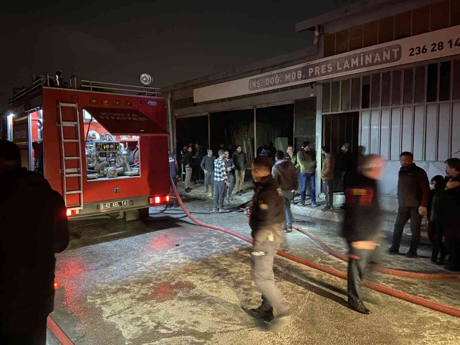 Konya’da Mobilya Atölyesinde Yangın