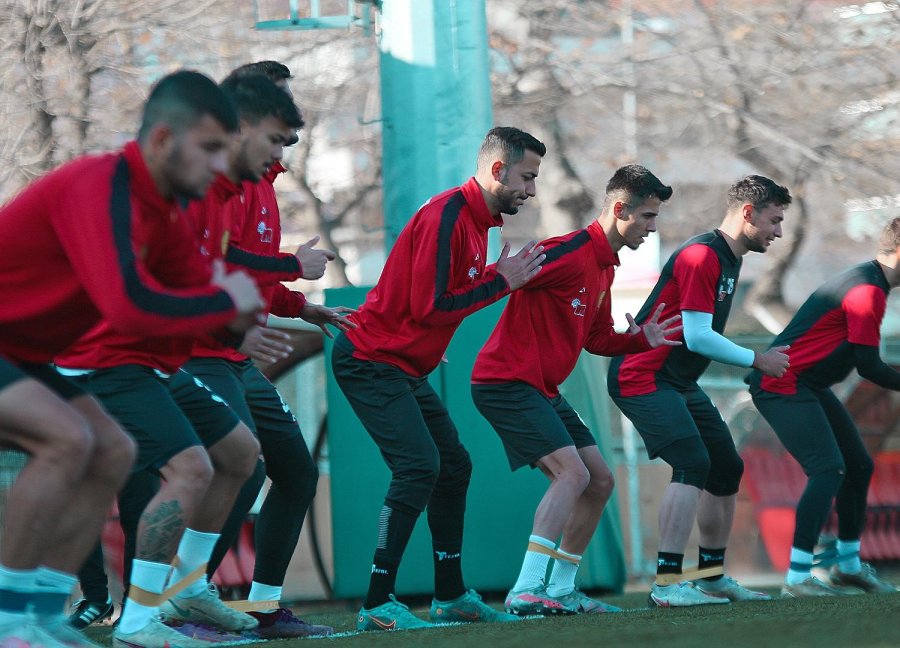 Eskişehirspor Devre Arasında Hazırlıklarını Sürdürüyor