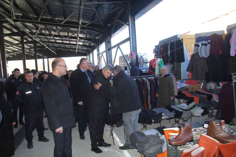 Bünyan Yeni Kapalı Pazar Yerine Kavuştu