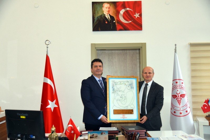 ’bebek Dostu Hastane’ Plaket Ve Teşekkür Belgeleri Verildi