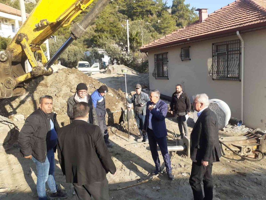 Göynük Mahallesi’nde Alt Yapı Çalışmaları Sürüyor