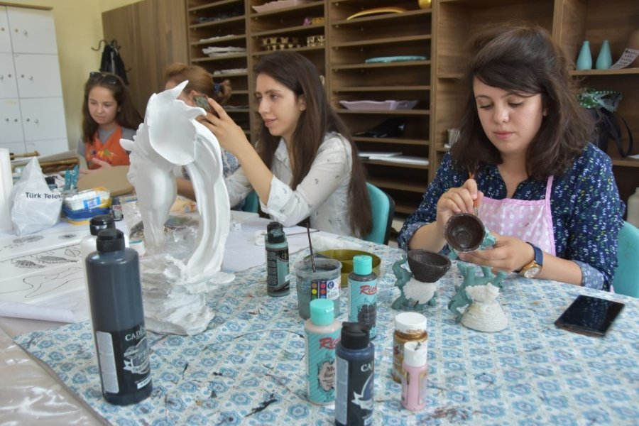 Kocasinan Akademi, 71 Branşta 47 Bin 651 Kişiye Eğitim Verdi