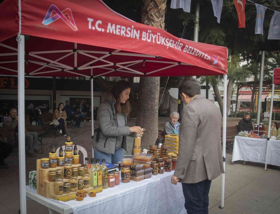 Mersin’de Kadınlar Doğal Ürünler Üreterek Kazanıyor