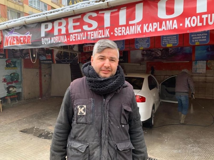 Soğuk Bir Yandan, Atan Maliyetler Bir Yandan