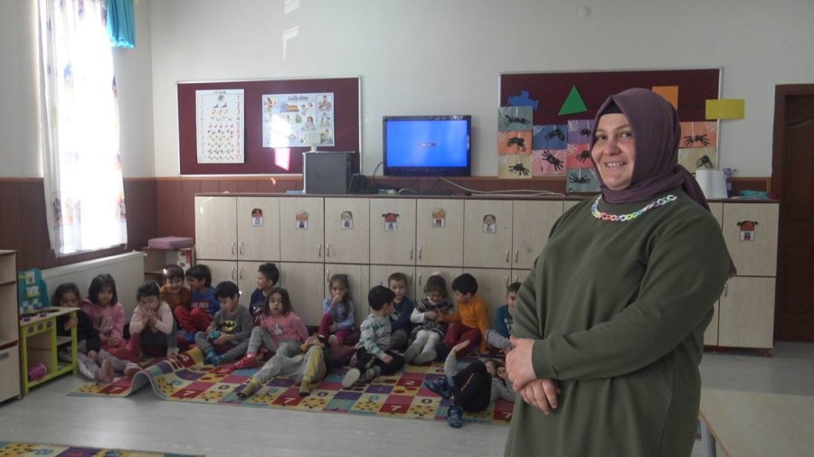 Gazetecilik Mesleği Tanıtılan Anaokulu Öğrencileri Kendi Haberlerini Kendileri Yaptı