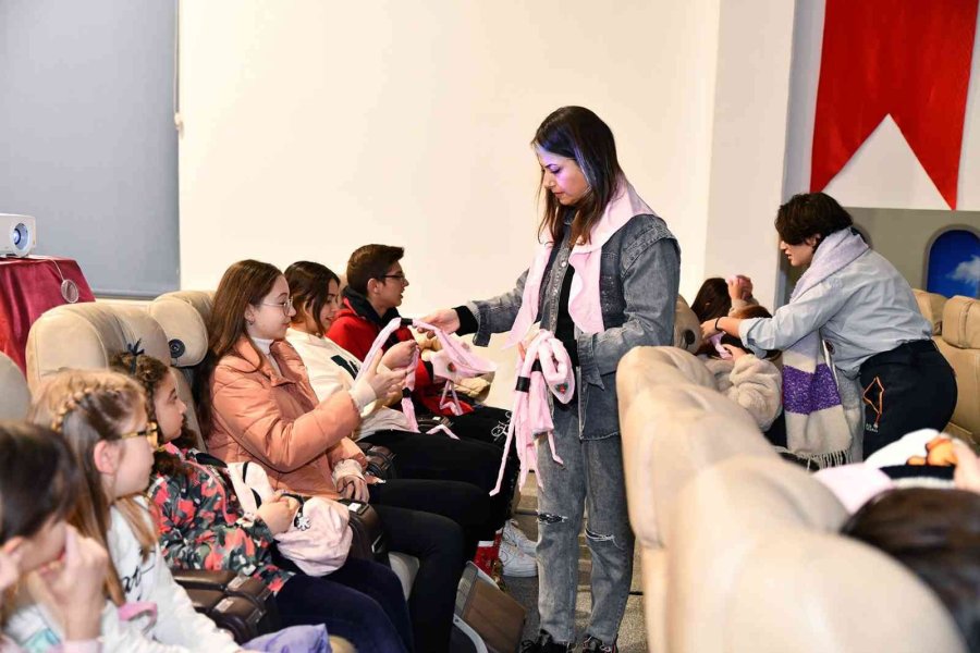 Çocuklar İzciliği Ve İklimi Öğreniyor