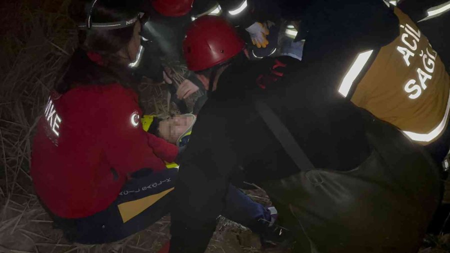 Aksaray’da Tüm Ekipler Seferber Oldu: Kayıp Genç Donmak Üzereyken Kanalda Baygın Bulundu