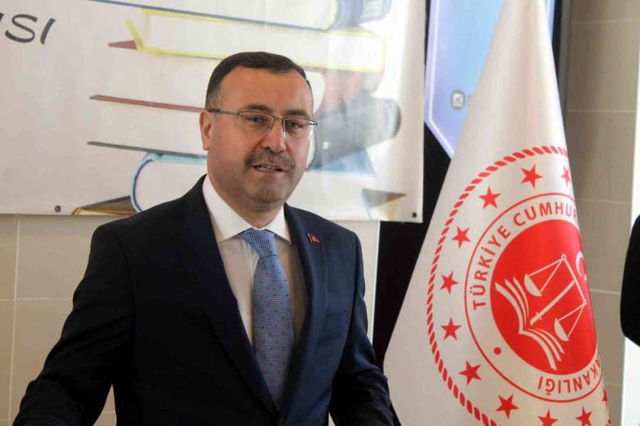 Ceza İnfaz Kurumları Kütüphaneleri İçin Kitap Bağışı Kampanyası Başladı