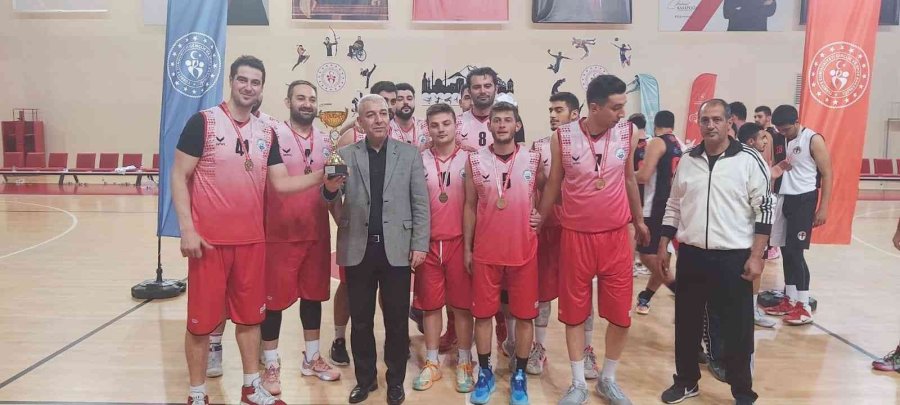 Melikgazi Belediyespor Kulübü, Basketbol Büyükler Final Maçından Şampiyon Ayrıldı