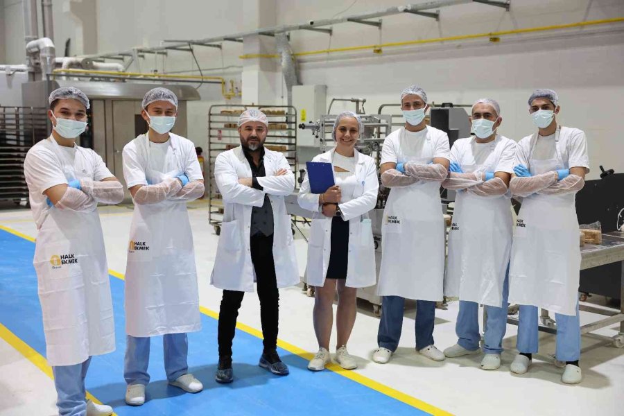 Büyükşehir Halk Ekmek Fabrikası 6 Ayda 6 Milyon Ekmek Üretti