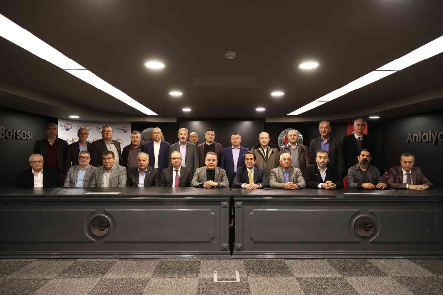 Böcek: "antalya’dan Tayin İsteme Haberleri Beni Üzüyor"