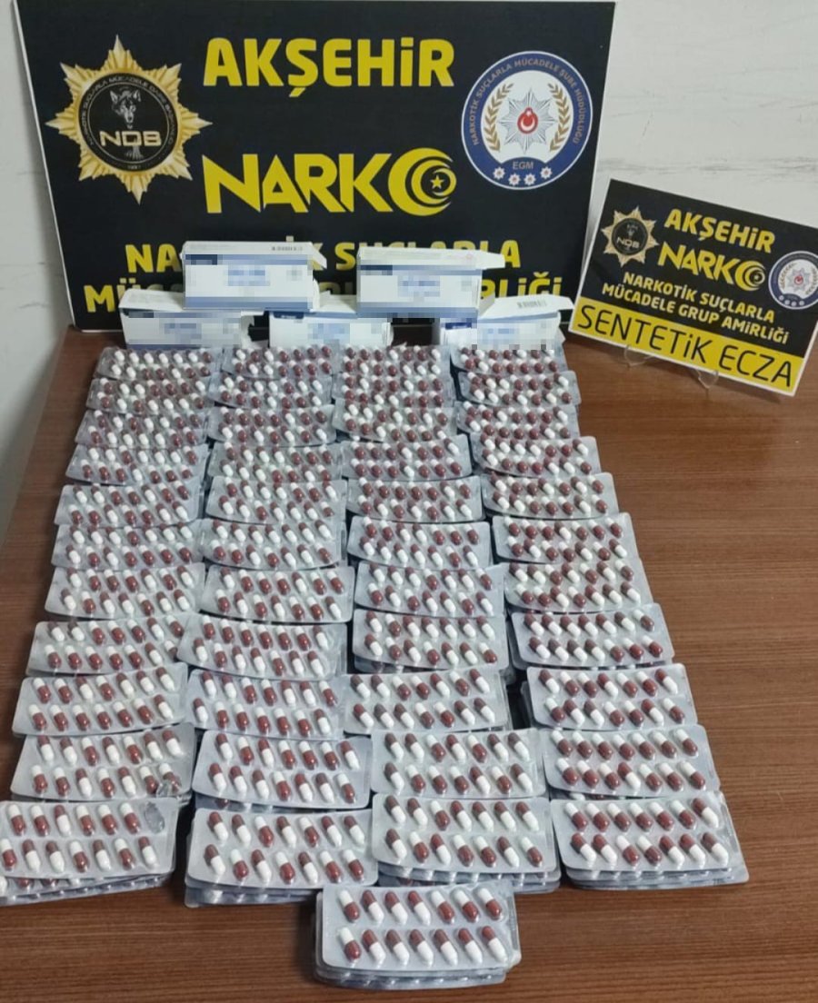 Otobüsteki Gelin Kaynananın Valizinden Uyuşturucu Çıktı