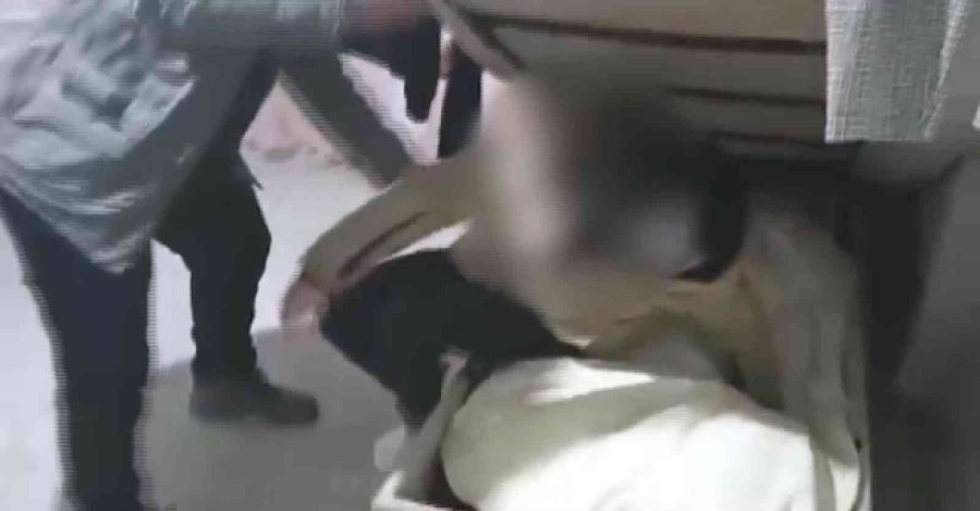 Hırsızlık Suçundan Aranan Şahsın Biri Bazanın Altından Diğeri Halının Arkasından Çıktı