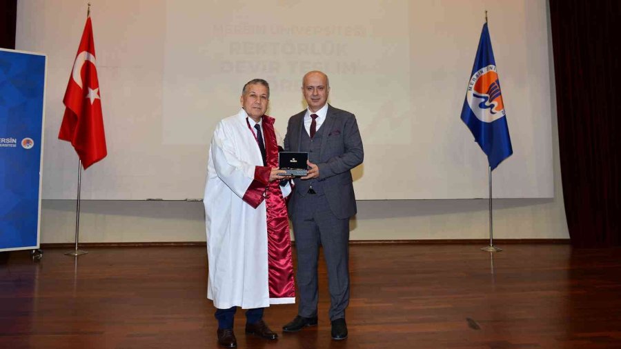 Mersin Üniversitesinin Yeni Rektörü Prof.dr. Erol Yaşar Görevi Devraldı