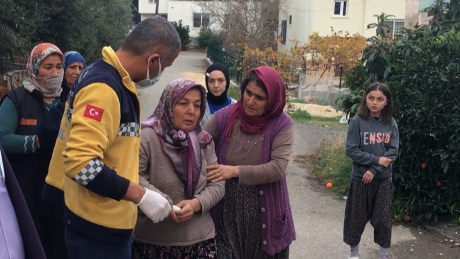 Sobadan Kaynaklı Yangın Çıktı, 2 Kadın Dumandan Etkilendi