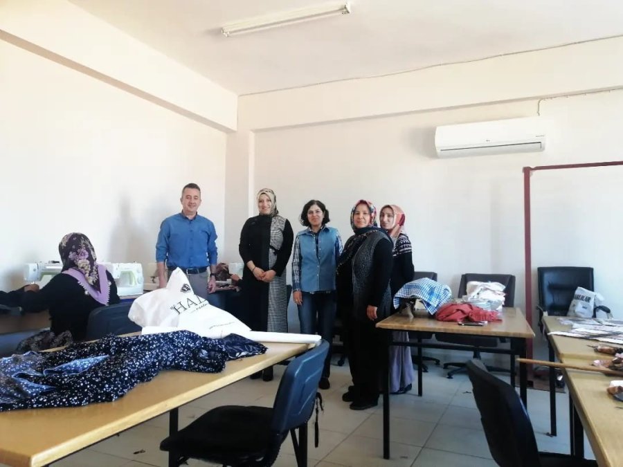 Aksu’da Köy Yaşam Merkezi Açıldı