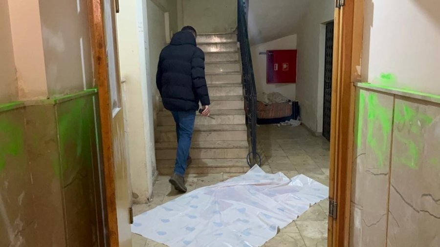 Boğazı Kesilen 25 Yaşındaki Tuğçe Hayatını Kaybetti