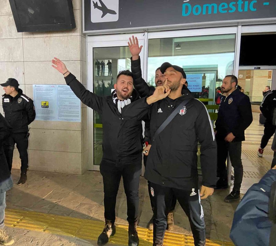 Beşiktaş Kafilesi Konya’ya Geldi