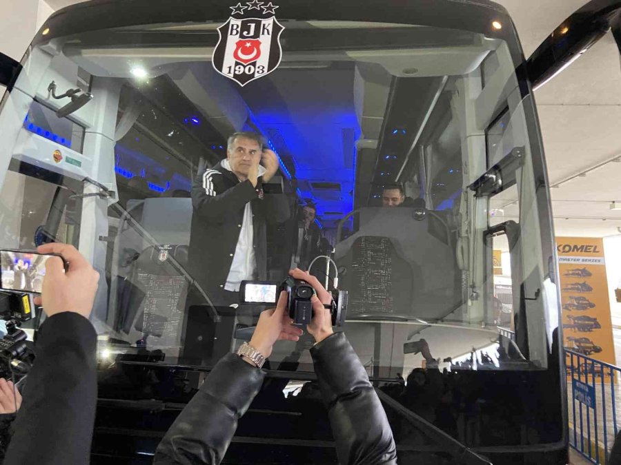 Beşiktaş Kafilesi Konya’ya Geldi
