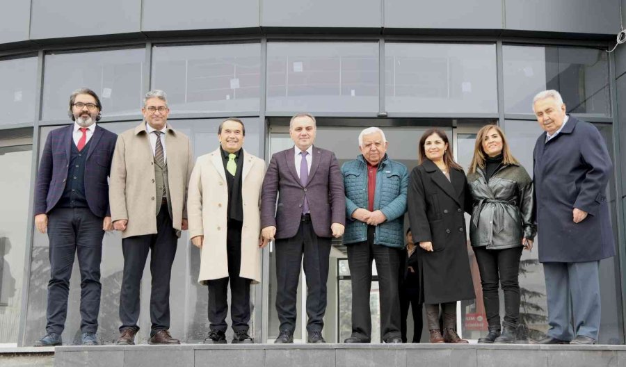 Rektör Altun, Feyyaz Selçuk San Adalet Meslek Yüksekokulu’nda İncelemelerde Bulundu