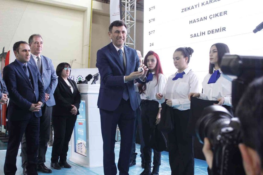 Eskişehir’de ’ilk Evim, İlk İş Yerim’ Kura Heyecanı