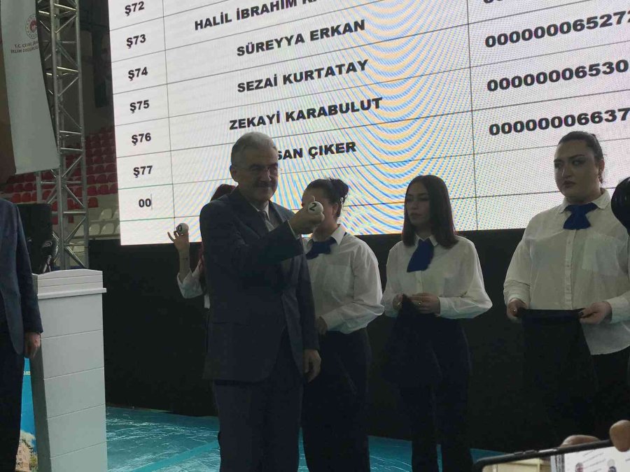 Eskişehir’de ’ilk Evim, İlk İş Yerim’ Kura Heyecanı