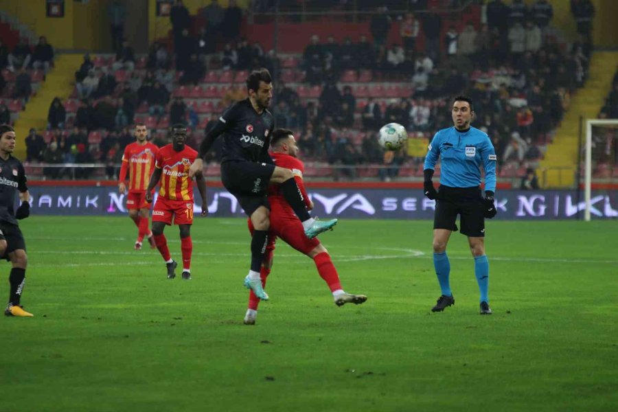 Spor Toto Süper Lig: Kayserispor: 1 - Sivasspor: 0 (maç Devam Ediyor)
