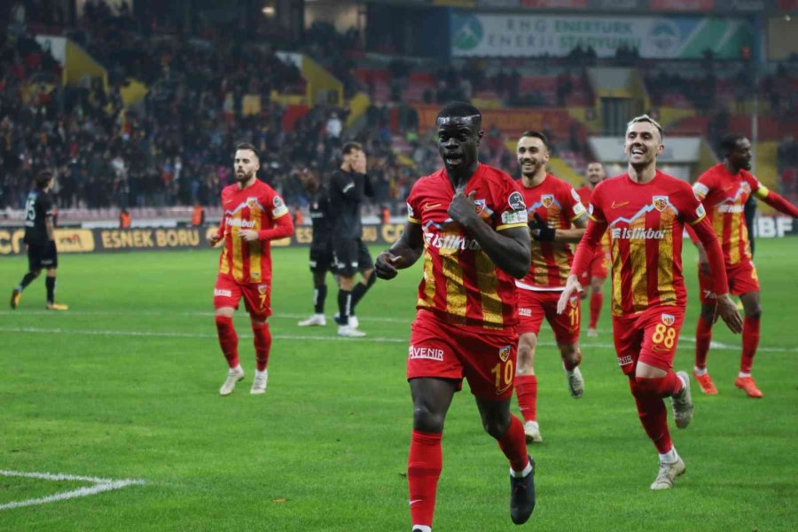 Spor Toto Süper Lig: Kayserispor: 3 - Sivasspor: 0 (ilk Yarı)