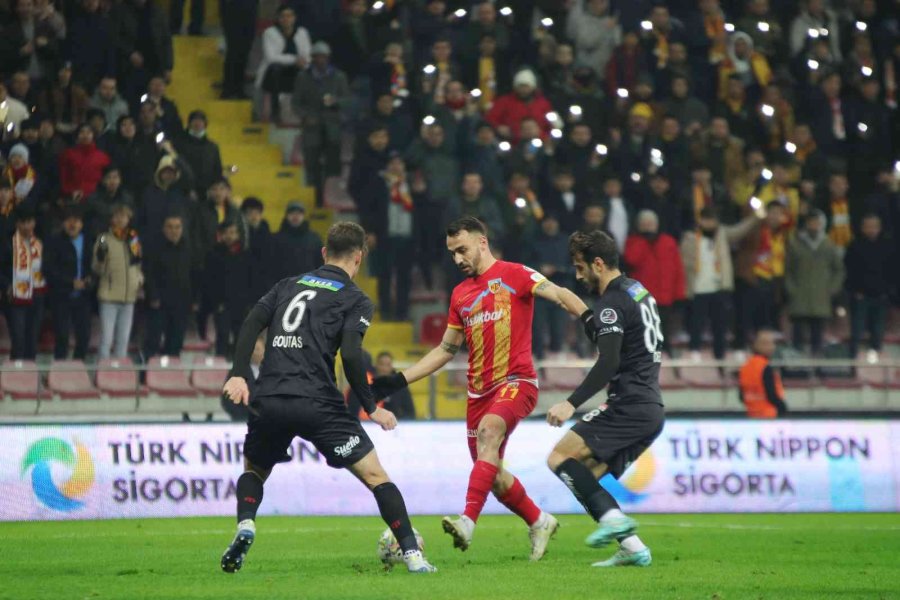 Spor Toto Süper Lig: Kayserispor: 3 - Sivasspor: 0 (ilk Yarı)