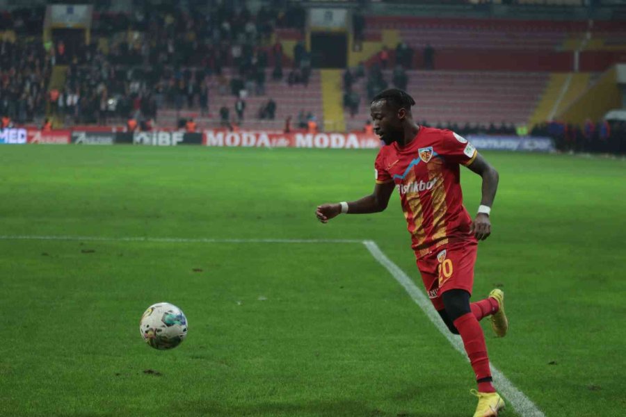 Spor Toto Süper Lig: Kayserispor: 3 - Sivasspor: 0 (ilk Yarı)