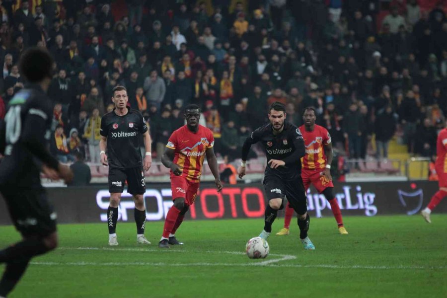 Spor Toto Süper Lig: Kayserispor: 4 - Sivasspor: 1 (maç Sonucu)
