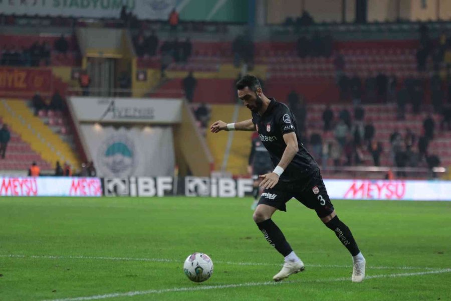 Spor Toto Süper Lig: Kayserispor: 4 - Sivasspor: 1 (maç Sonucu)